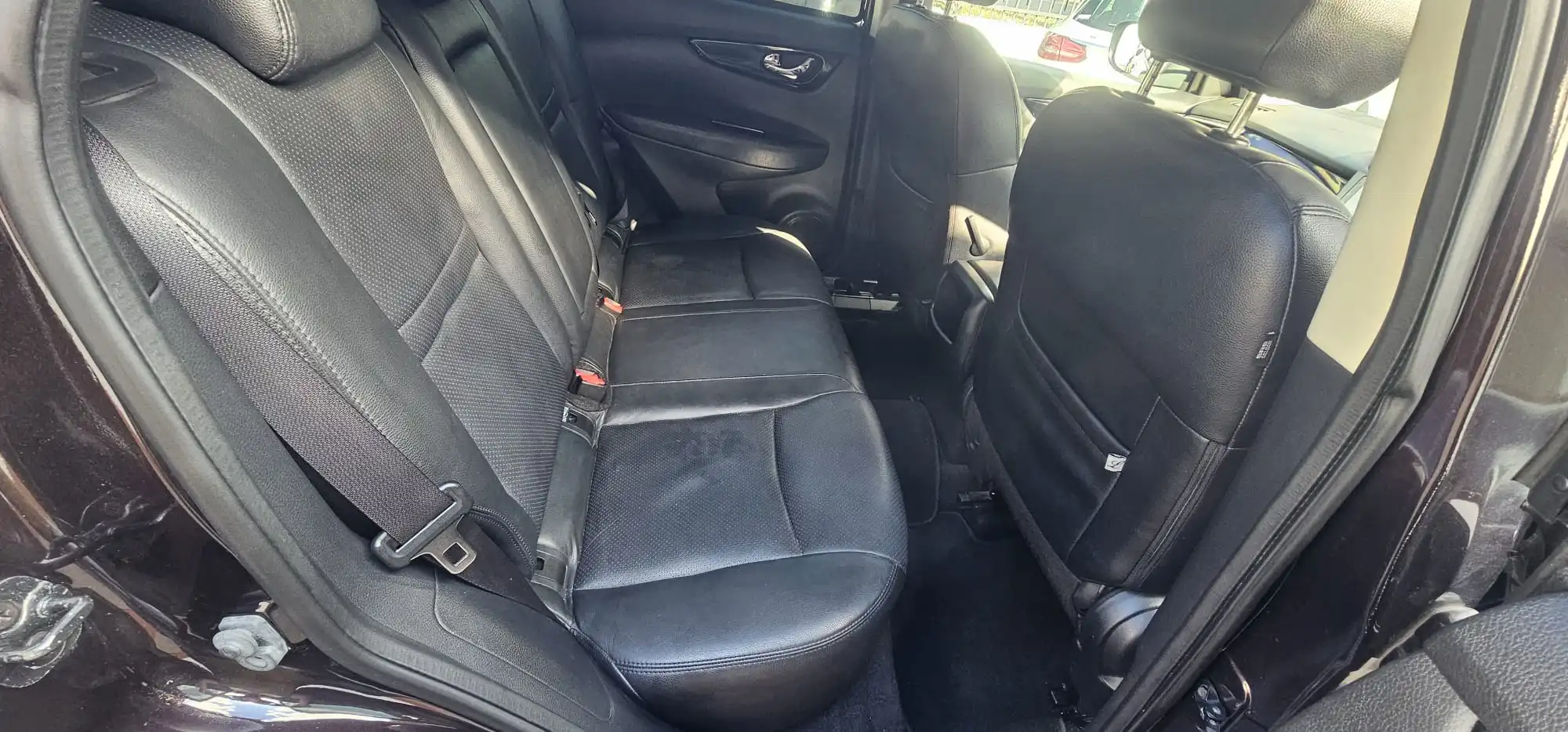 Zambia used car sale 2015 Nissan Qashqai 10